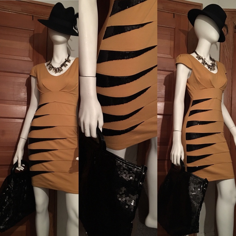 Pole&Pole Exclusive Mustard Color Stretch Dress